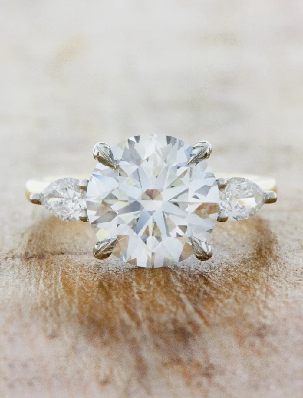 Shana Round - Lab Grown Diamonds