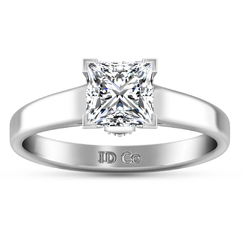 Solitaire Princess Cut Engagement Ring Holly 14K White Gold