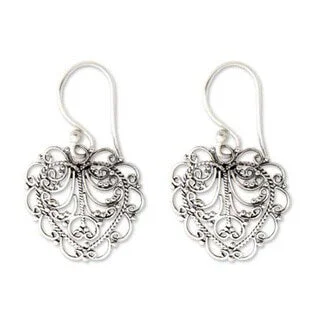 Handmade Sterling Silver 'Valentine Vine' Earrings (Indonesia)