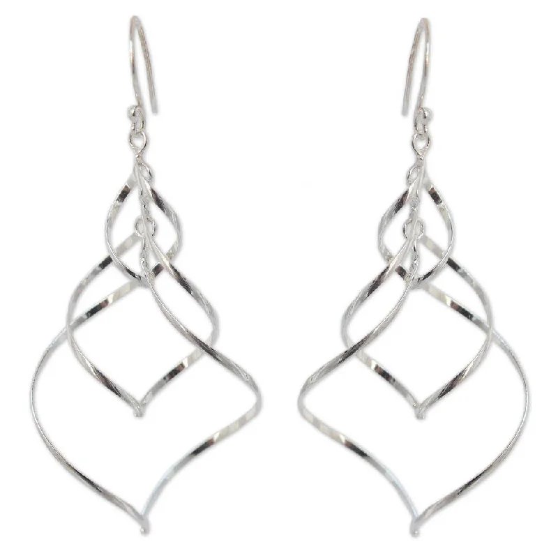 Handmade Sterling Silver 'Chiang Mai Chimes' Earrings (Thailand)