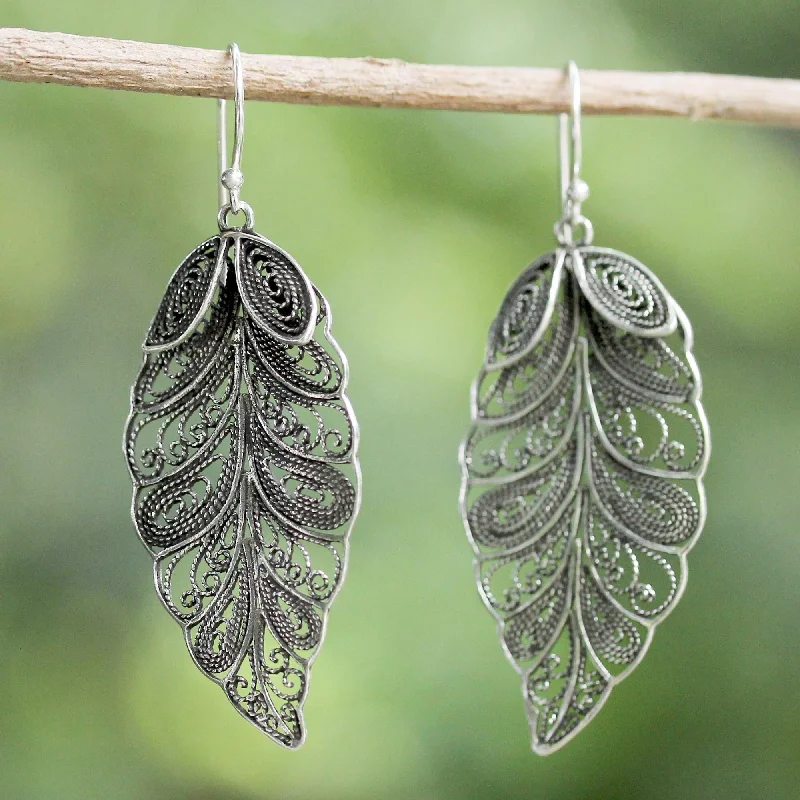 Sterling Silver 'Feathered Leaves' Filigree Earrings